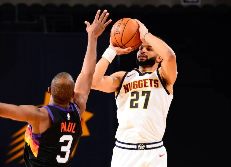 美媒预测本赛季入选全明星概率：里夫斯73%，詹姆斯69%（美媒给出本季全明星入选概率：里夫斯73%，詹姆斯69%）