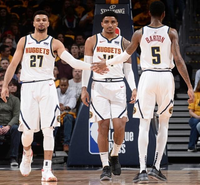 国乒8-2战胜法国队，豪取六连胜，王曼昱轰出11：2，梁靖崑丢两局（国乒8-2轻取法国豪取六连胜，王曼昱送出11-2，梁靖崑丢两局）