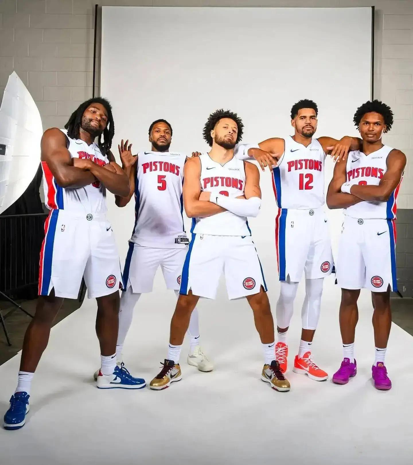 尤尔曼德：看起来波库受了一些撞击；希克是非常优秀的终结者（尤尔曼德：波库疑似遭遇撞击；希克终结能力极强）