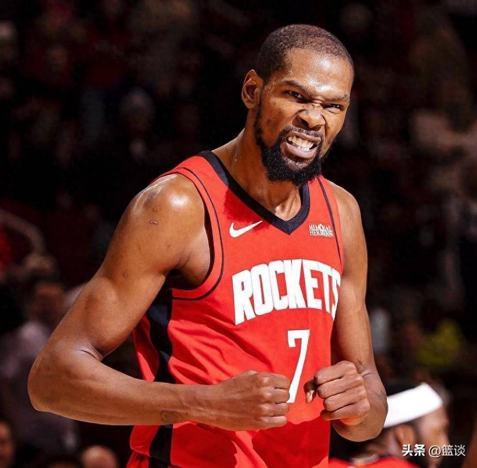 TNT：拜仁密切关注中日德兰队21岁智利边锋达里奥-奥索里奥（TNT称拜仁正在跟踪考察中日德兰21岁智利边锋达里奥·奥索里奥）