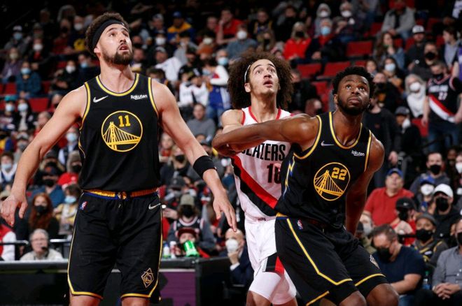 曼联欧联杯小组赛胜负形势分析（曼联欧联杯小组赛胜负格局解析）